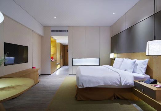 Crowne Plaza NANCHANG WANLI by IHGHotel Overview