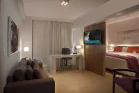 Quality Suites Alphaville