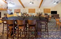AmericInn by Wyndham Ironwood - 2 estrellas