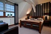 Hotel Tumski Hotels in Plock