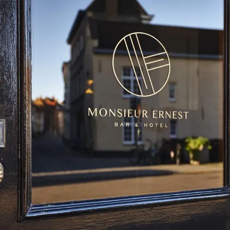 Hotel Monsieur Ernest