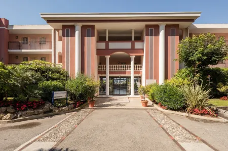 Résidence Pierre & Vacances l'Ange Gardien Отели рядом с достопримечательностью «Musee des Coquillages»