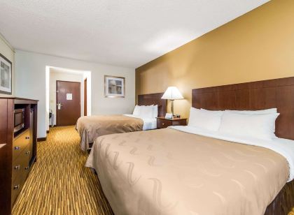 Quality Inn & Suites Lacey Olympia