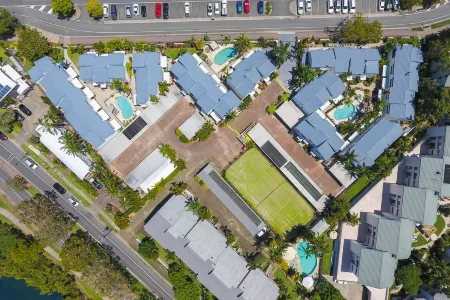 Noosa Place Resort Отели в г. Тевантин