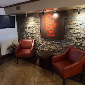 Red Roof Inn & Suites Cornelius - Lake Norman