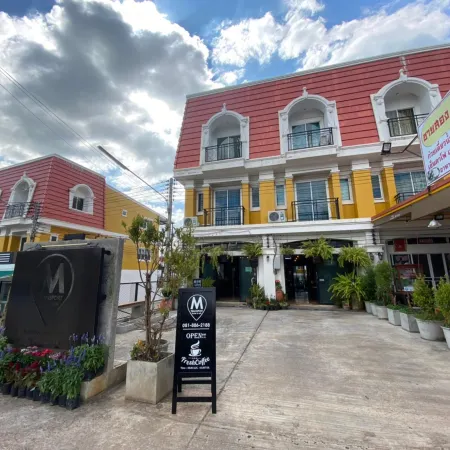 M Hostel and Cafe at Khao Kho