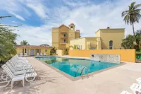 Baymont Inn & Suites Lazaro Cardenas 라사로카르데나스 호텔