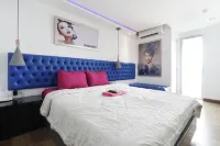 Travelibu @ Bassura City Apartment - Kitchenette