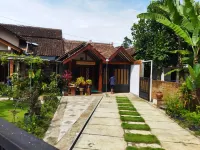Borobudur- Cluster Homestay Candirejo Hotel di Candirejo