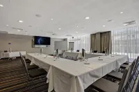 Quality Suites Pioneer Sands Hotels in Fairy Meadow