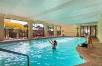 Sea Crest Oceanfront Resort - Resorts