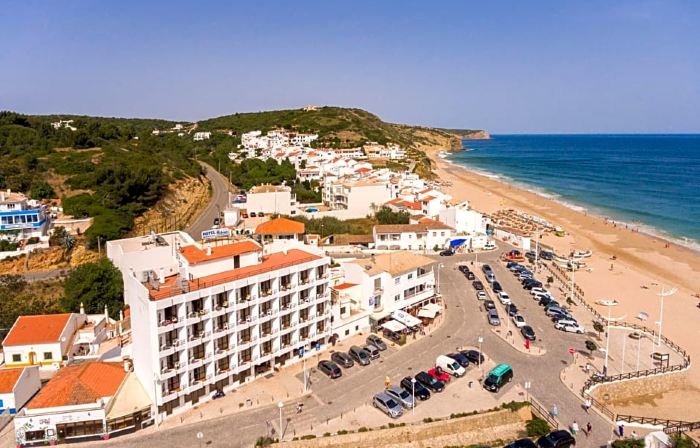 Salema Beach Hotel