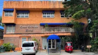 Coco Grande Hotel Các khách sạn gần Sisters of St Paul of Chartres Monument