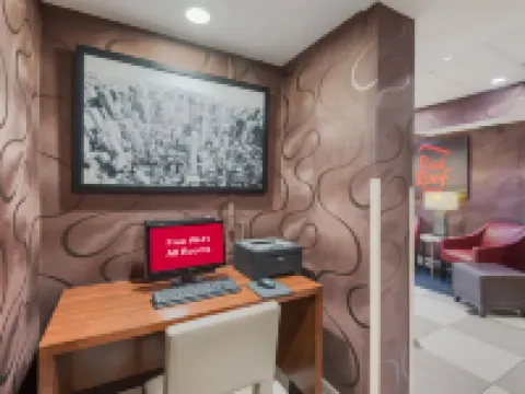 Red Roof Inn Fairfield Hotels in Fairfield