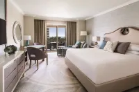 The Ritz-Carlton, Sarasota - parking