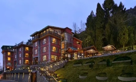 Golden Tulip Srinagar