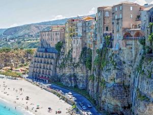 Solmaris Tropea - Rooms & Suites