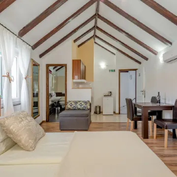 Guesthouse Imperator