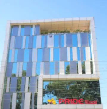 Pride Biznotel Haldwani のホテル