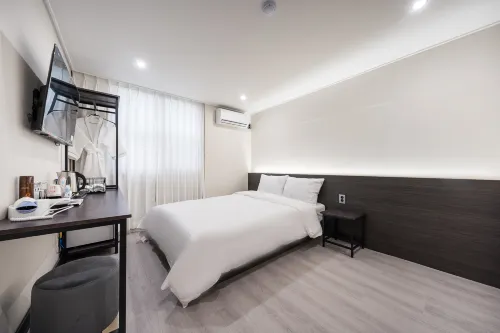 Miryang G-D21 Hotel