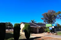 Capri Motel Hotels in Balranald