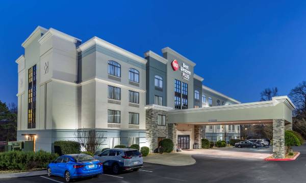 Best Western Plus Dalton Inn