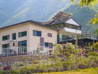 Danyang Wild Flower Garden Pension Hotels in Danyang-gun