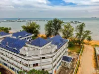 Long Sands Port Dickson Hotels near Funny Haunted Adventure