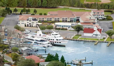 Hyannis Harbor Hotel Hotels near Kennedy Compound