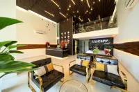 Lucky Hotel
