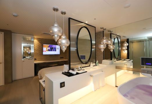 양산 리자인호텔 전경