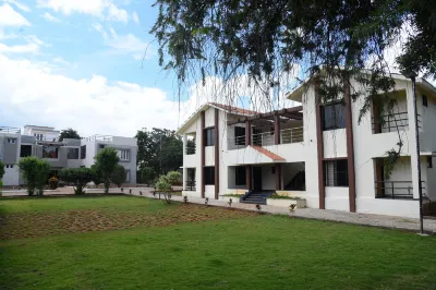 Dvg Socials Retreat Hotels in Davanagere