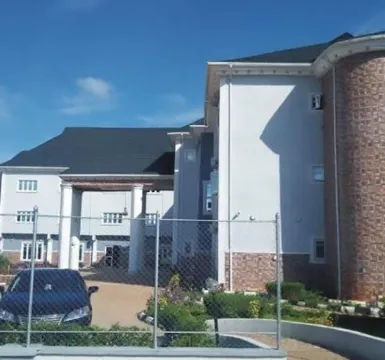 Holiday Apartment Dunfermline - Housity