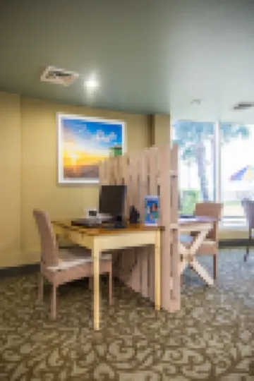 Days Inn & Suites by Wyndham Jekyll Island