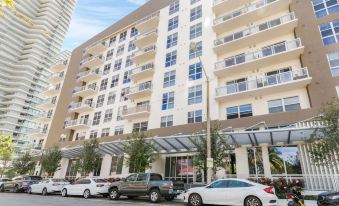 Biscayne Townhomes by Sextant