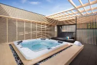 Utop Ubless Hotel Jeju Hamdeok