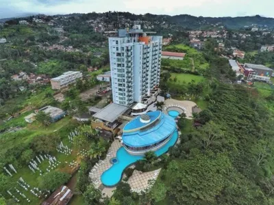 Marbella Suites Bandung Hotels near Camping Ground Tebing Keraton
