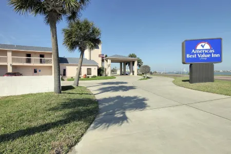 Days Inn by Wyndham Rockport Texas Отели в г. Рокпорт