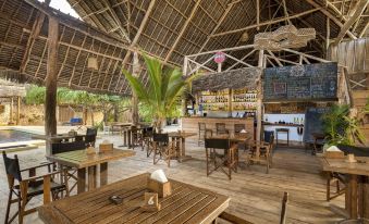 Zanzibar Sunrise at Bandas