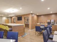 La Quinta Inn & Suites by Wyndham Logan Hotels in Logan