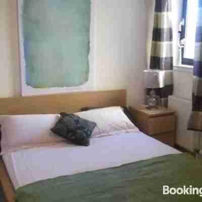 Great City Centre Apartment in Aberdeen Scotland Rooms