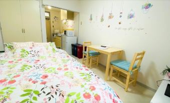 Nomad Estate Pia Realm - Housity