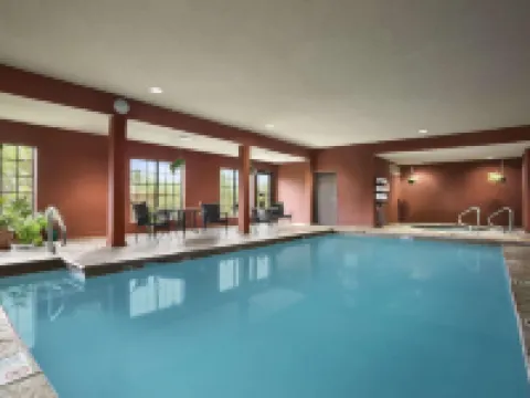 Super 8 by Wyndham Troy Hotels in Troy