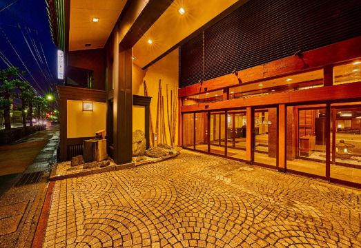 Yukai Resort Saichoraku Hotel Overview