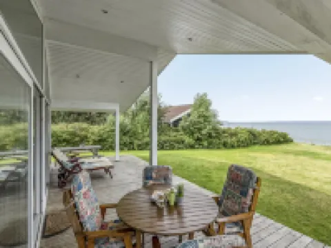 "Elfi" - 30m from the Sea
