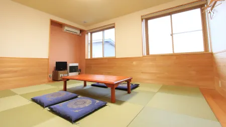 Towadakosanso Отели рядом с достопримечательностью «Towada Shrine»