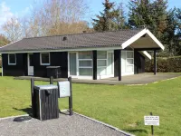 "Tayler" - 1.8km from the Sea Hotels in Hals