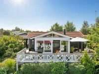"Elfrede" - 600m from the Sea