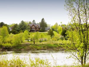 La Maison en Bois Rond