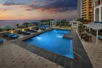 Marriott's BeachPlace Towers Hotels in Форт-Лодердейл